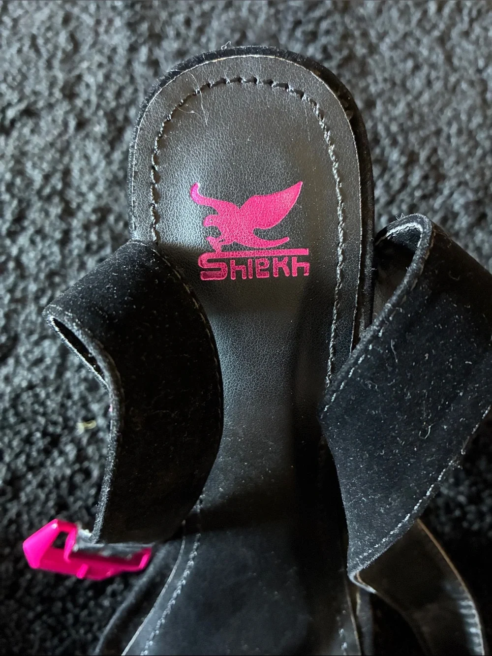 Shiekh Black & Hot Pink Cutout Heart Patent Wedge Sandals Wrap Strap - Womens 10